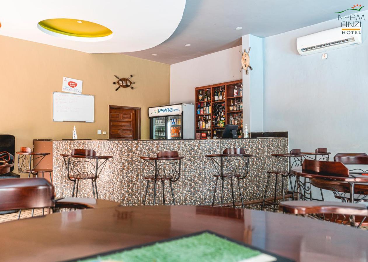 Nyamfinzi Hotel Chipata Екстериор снимка