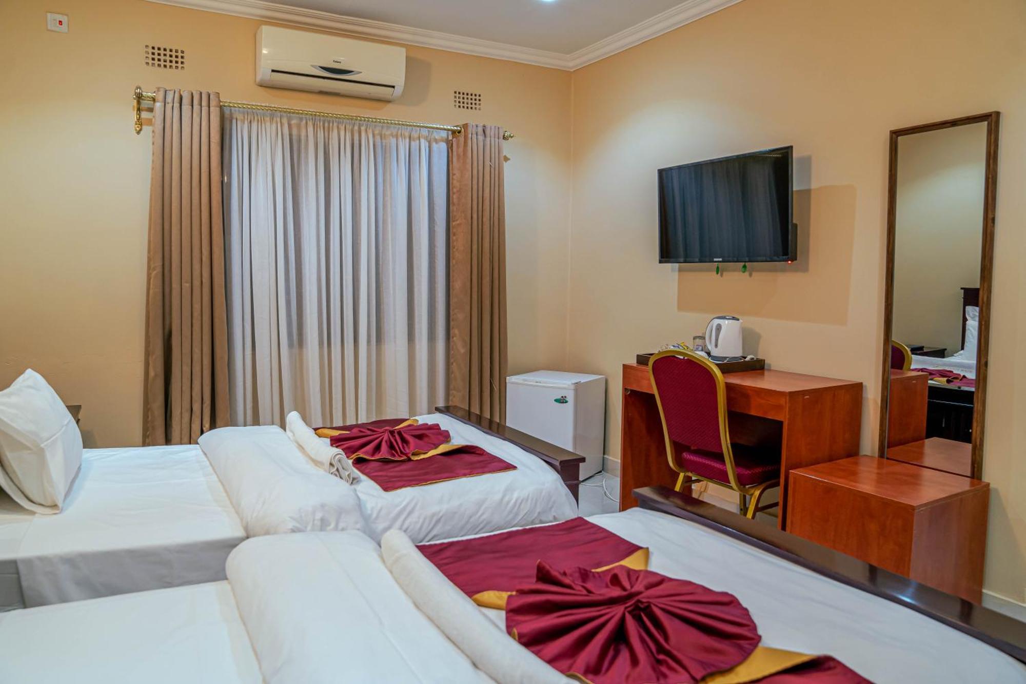 Nyamfinzi Hotel Chipata Екстериор снимка